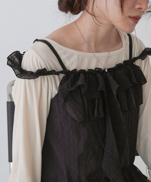 Bab(バブ)の「ラッフルフリルキャミソール(Tシャツ/カットソー・レディース・ブラック/オフホワイト・M)」の18枚目の写真