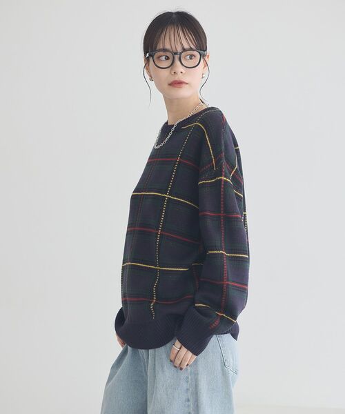 earth music&ecology(アースミュージックアンドエコロジー)の「チェックジャガードニットプルオーバー(ニット/セーター・レディース・ブルー系その他5/ブラウン系その他4・FREE)」の22枚目の写真