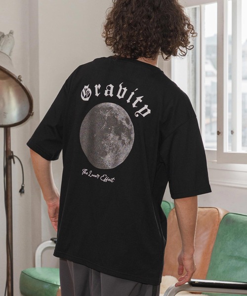 CAMBIO(カンビオ)の「mt9991- プリントT_Gravity Tシャツ(2502110MCB)(Tシャツ/カットソー・メンズ・ホワイト/ブラック/ブルー系その他・L/XL/S/M)」の9枚目の写真