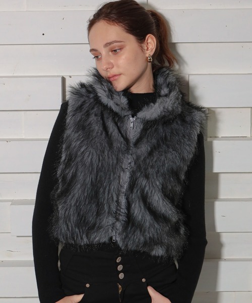 セール】ダブルジップショート丈ファーベスト（ベスト）｜GLAMOROUS