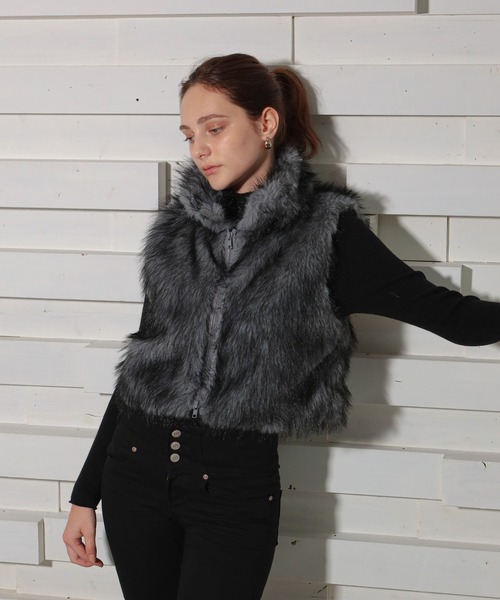 GLAMOROUS JANE（グラマラスジェーン）の「ダブルジップショート丈ファーベスト（ベスト・レディース・ベージュ/ブラウン/ライトベージュ/ライトブラウン/チャコールグレー・FREE）」の10枚目の写真