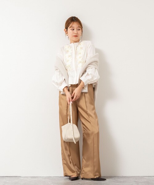 セール】【SOI-MeME/ソワメム】コードエンブロイダリーパールブラウス