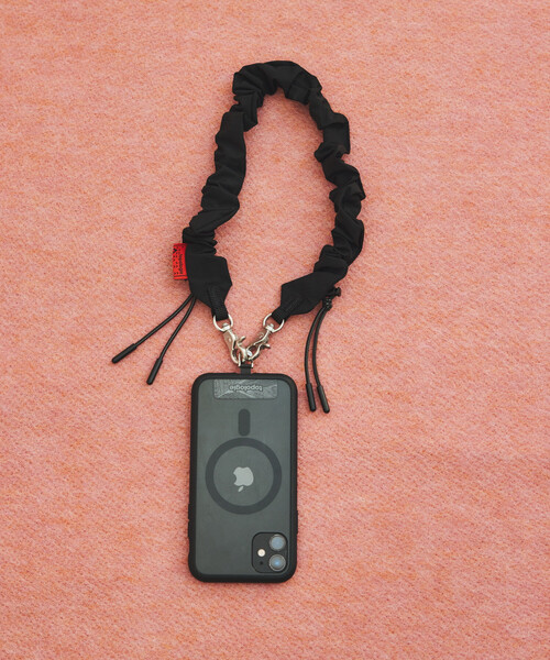Topologie(トポロジー)の「Topologie/トポロジー Bungee Wrist Strap バンジーリストストラップ(ストラップ単体)(スマホグッズ・メンズ・ナチュラル/ブラック/サックスブルー・ONE SIZE)」の7枚目の写真