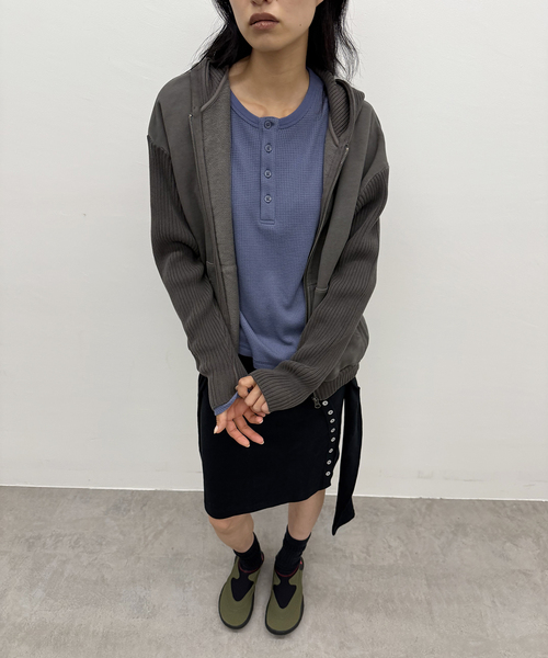 Oriens JOURNAL STANDARD（オリエンス ジャーナルスタンダード）の「ニットドッキングフーディー（その他アウター・レディース・パープル/グレー/マスタード・FREE）」の20枚目の写真