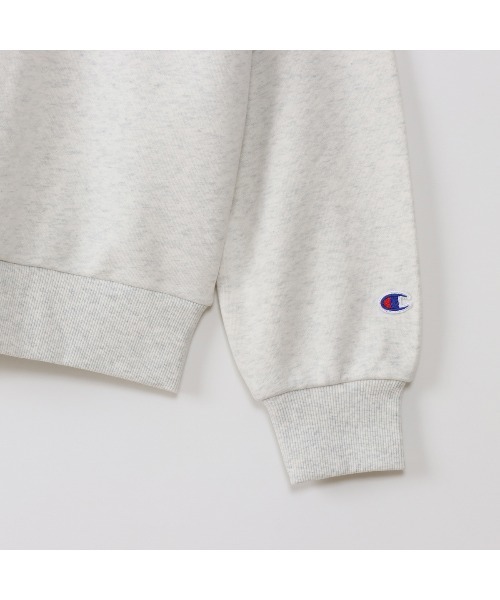 Champion(チャンピオン)の「チャンピオン CREW NECK SWEATSHIRT_(スウェット・レディース・ホワイト/ライトグレー/ダークグリーン/チャコールグレー/ダークブルー・M/L)」の10枚目の写真