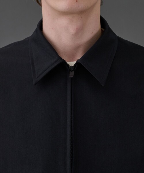 UNITED TOKYO(ユナイテッドトウキョウ)の「CLEAR WOOL ジップブルゾン(ブルゾン・メンズ・ブラック/グレイッシュベージュ・1/2)」の11枚目の写真