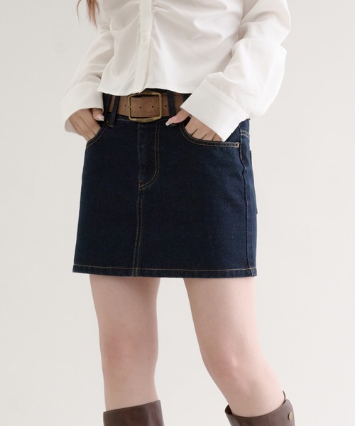 hazyl(ヘイジル)の「stitch denim skirt / ステッチデニムスカート(スカート・レディース・ブラック/ブルー・SMALL/MEDIUM)」の10枚目の写真