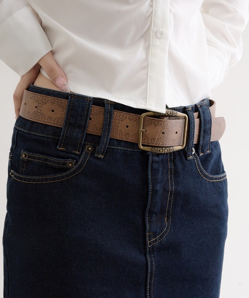 hazyl(ヘイジル)の「stitch denim skirt / ステッチデニムスカート(スカート・レディース・ブラック/ブルー・SMALL/MEDIUM)」の19枚目の写真