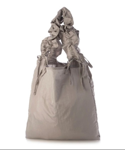CACHELLIE（カシェリエ）の「GATHER RIBBON TOTE（トートバッグ・レディース・イエロー/ベージュ/ミント/グレー・FREE）」の5枚目の写真