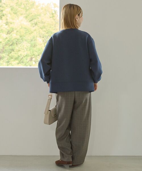 AMERICAN HOLIC(アメリカンホリック)の「サイドスリットダンボールプルオーバー(スウェット・レディース・チョコ/杢グレー/ブラック/ネイビー/ピンク・M/L)」の22枚目の写真