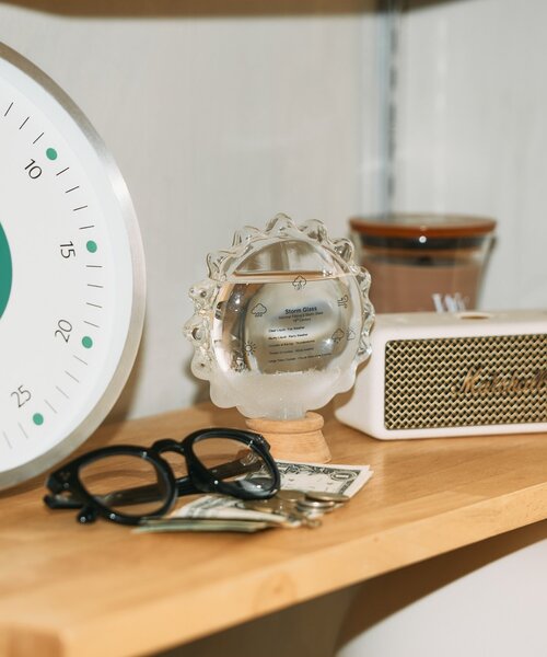 BIRTHDAY BAR(バースデイバー)の「STORM GLASS sansan sun ストームグラス 太陽(インテリア雑貨・レディース・クリア・0)」の4枚目の写真