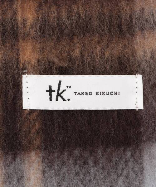 tk.TAKEO KIKUCHI(ティーケータケオキクチ)の「アソートボリュームシャギーマフラー(マフラー・メンズ・ブラウン系その他2/ベージュ系1/ブラック/ピンク/ブルー系1/ブラック系1/オフホワイト・00)」の15枚目の写真