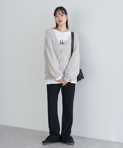 earth music&ecology（アースミュージックアンドエコロジー）の「【静電気防止】セルフカットテレコフレアパンツ（その他パンツ・レディース・ブラウン/ブラック/ライトベージュ・M/S）」の21枚目の写真