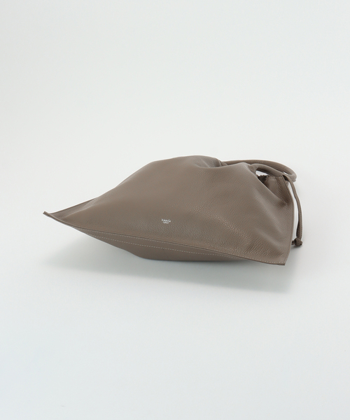 blancle（ブランクレ）の「blancle/ブランクレ italy cow big tote（トートバッグ・レディース・ベージュ系その他/ブラック・FREE）」の11枚目の写真
