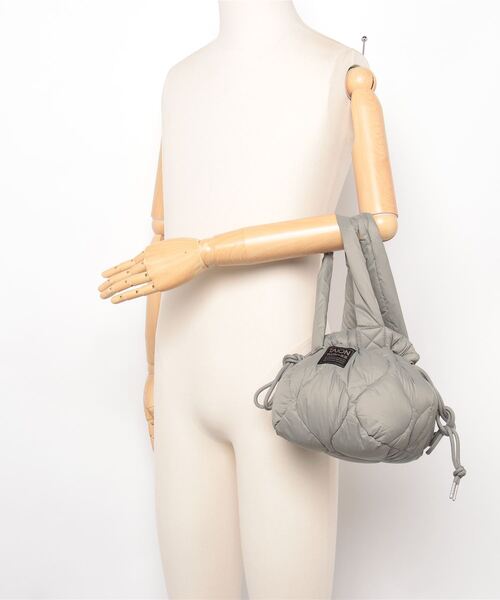 TAION（タイオン）の「TAION/ミリタリーソフトシェルダウントートバッグS（トートバッグ・レディース・オフホワイト/ブラック/ライトグリーン・FREE）」の17枚目の写真