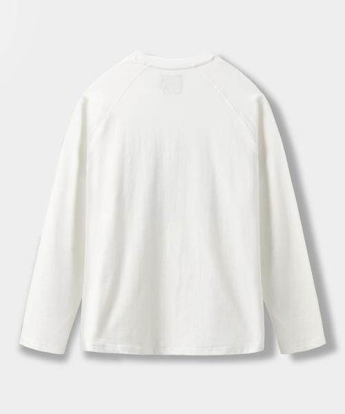 DIMITRI BLACK（ディミトリブラック）の「ラグラン配色ピグメントアートワークTシャツ_ホワイト（Tシャツ/カットソー・レディース・その他・MEDIUM/LARGE/X-LARGE）」の2枚目の写真