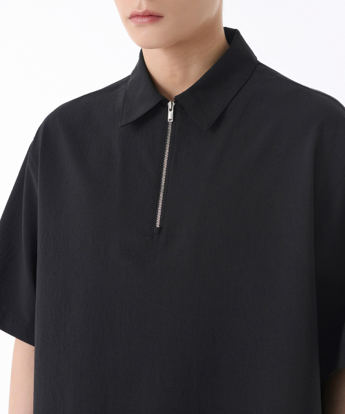 MUSINSA STANDARD（ムシンサスタンダード）の「クリーズ リラックスド ハーフジップシャツ [ブラック]（ポロシャツ・メンズ・その他・SMALL/MEDIUM/LARGE/X-LARGE/XX-LARGE）」の3枚目の写真