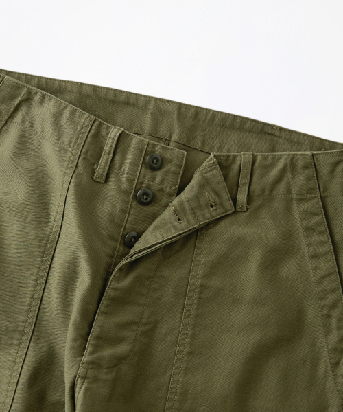 OUTSTANDING（アウトスタンディング）の「BACK SATIN FATIGUE PANTS(ORIGINAL FIT)_WASHED OLIVE（その他パンツ・メンズ・その他・SMALL/MEDIUM/LARGE）」の18枚目の写真