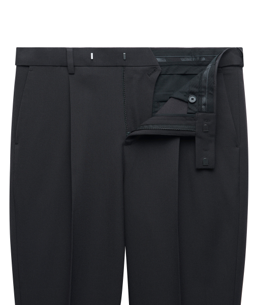 MUSINSA STANDARD（ムシンサスタンダード）の「キャロットヒドゥンバンディングクロップドスラックス[ダークグレー]（スラックス・メンズ・その他・30/26/27/28/29/31）」の3枚目の写真