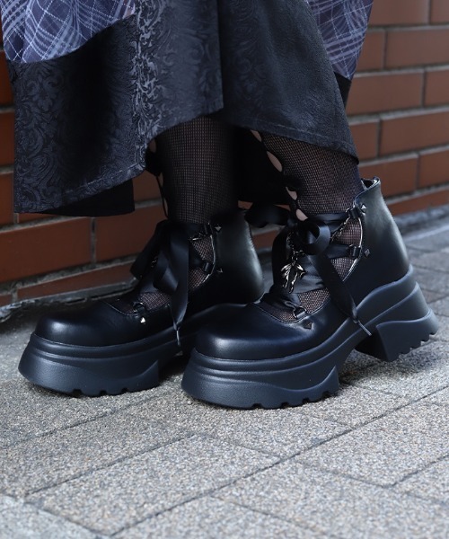 NIBBLE POISON（ニブルポイズン）の「レースアップパンプス（パンプス・レディース・ブラック/ワイン・SMALL/MEDIUM/LARGE）」の5枚目の写真