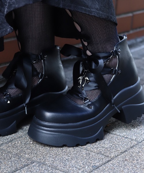 NIBBLE POISON（ニブルポイズン）の「レースアップパンプス（パンプス・レディース・ブラック/ワイン・SMALL/MEDIUM/LARGE）」の6枚目の写真