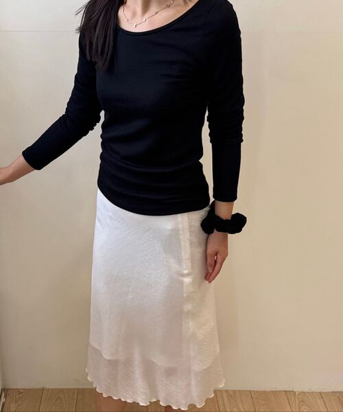 LINGSEOUL(リングソウル)の「essential boat neck top-black(Tシャツ/カットソー・レディース・その他・FREE)」の2枚目の写真