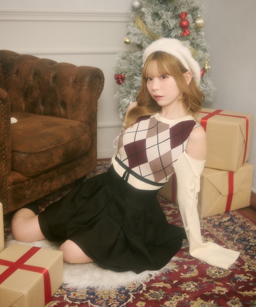 apres jour（アプレジュール）の「肩あきアーガイルニット（ニット/セーター・レディース・ホワイト系その他/ブラック系その他/グレー・X-LARGE/フリー）」の14枚目の写真