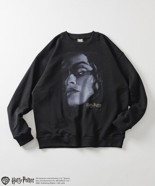 FREAK'S STORE(フリークスストア)の「Harry Potter/ハリー・ポッター ベラトリックス クルーネックスウェット(スウェット・メンズ・ライトグレー/ブラック・MEDIUM/LARGE)」の1枚目の写真