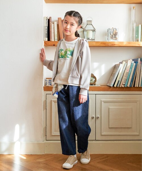 ikka(イッカ)の「スカーフベルト付きバレルデニムパンツ(デニムパンツ・キッズ・ブルー/ネイビー・130/140/150/160)」の18枚目の写真
