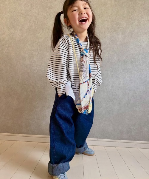 ikka(イッカ)の「スカーフベルト付きバレルデニムパンツ(デニムパンツ・キッズ・ブルー/ネイビー・130/140/150/160)」の3枚目の写真