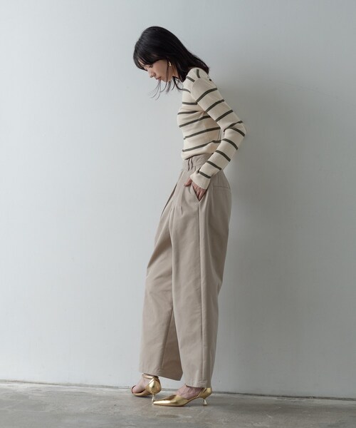 GALLEST（ギャレスト）の「バックオープンボーダーリブニット（ニット/セーター・レディース・アイボリー系2/グレー系2/ブラウン系その他3・38）」の6枚目の写真