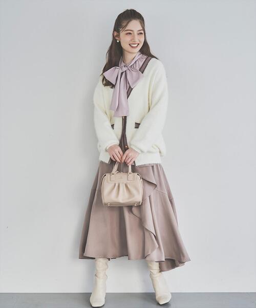 SWINGLE（スウィングル）の「配色シャギーニットカーディガン（カーディガン/ボレロ・レディース・ブラック/オフホワイト/ブラウン・FREE）」の4枚目の写真