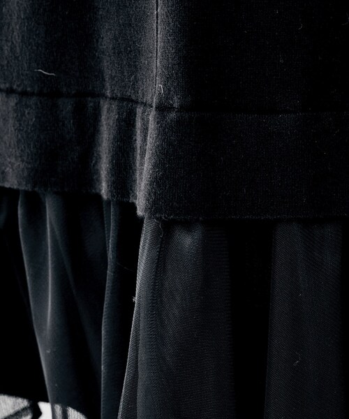 UNTITLED(アンタイトル)の「【TORRAZZO DONNA】ニット×チュールワンピース(ワンピース・レディース・ブラック/グレー・02)」の7枚目の写真