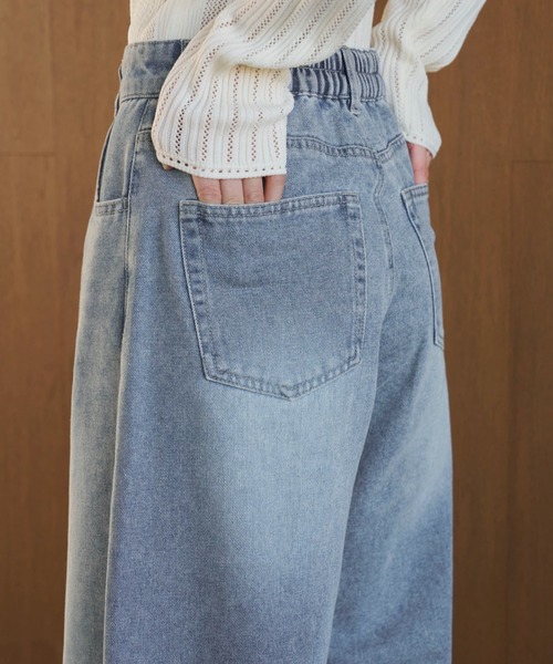 AIC.（エーアイシー）の「カーブダーツレッグデニムパンツ（デニムパンツ・レディース・ブルー・FREE）」の7枚目の写真