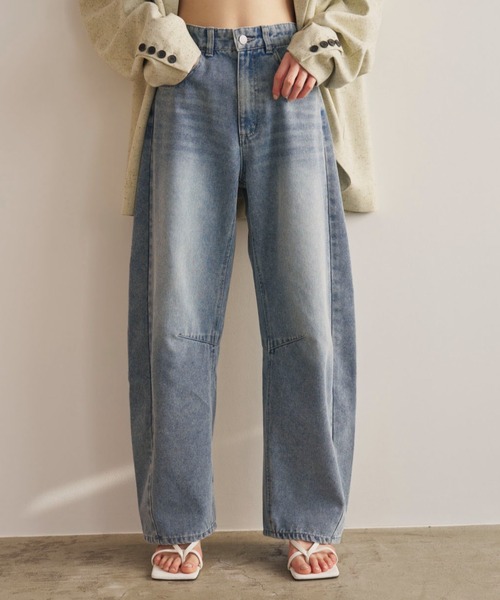 AIC.（エーアイシー）の「カーブダーツレッグデニムパンツ（デニムパンツ・レディース・ブルー・FREE）」の14枚目の写真