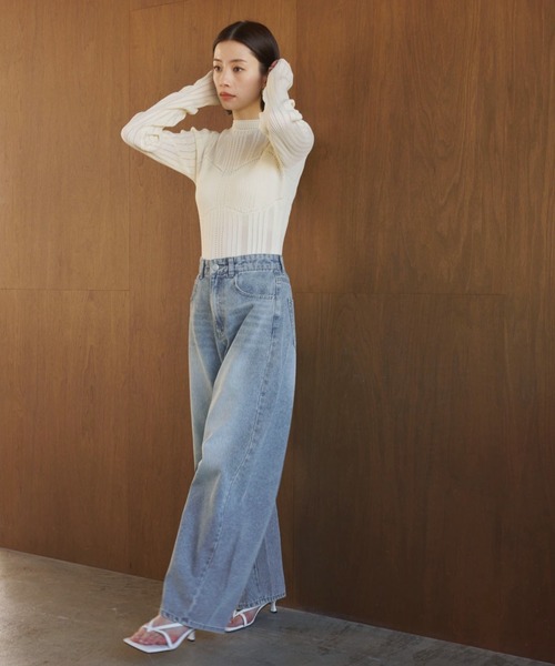 AIC.（エーアイシー）の「カーブダーツレッグデニムパンツ（デニムパンツ・レディース・ブルー・FREE）」の10枚目の写真