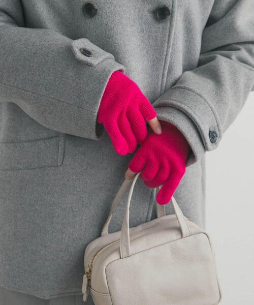 WILLIAM BRUNTON(ウィリアムブラントン)の「WILLIAM BRUNTON 3ply Long Gloves(手袋・レディース・グレー/ピンク/ベージュ・FREE)」の7枚目の写真