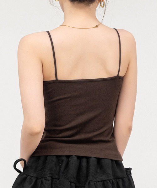 DAY CLOSET(デイ クローゼット)の「【裏起毛/カップ付き/アンダーゴム有】スパゲッティストラップカップ一体型キャミソール レディース(キャミソール・レディース・グレー/チャコールグレー/ブラウン/ブラック/アイボリー・FREE)」の7枚目の写真