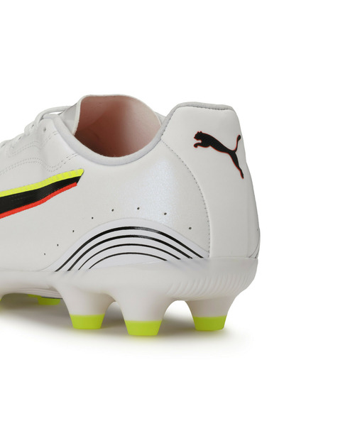 PUMA(プーマ)の「PUMA プーマ メンズ キング 20 アルティメット JP HG/AG サッカースパイク(スニーカー・メンズ・ライム・27.5cm/26.0cm/26.5cm/28.0cm/27.0cm)」の3枚目の写真