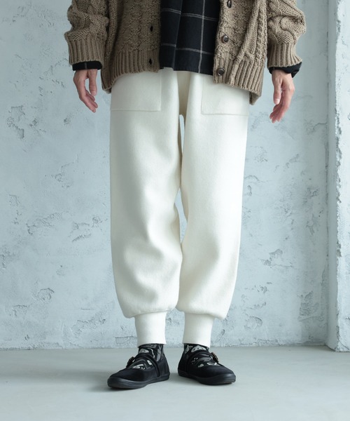 soulberry(ソウルベリー)の「ワンピ好きが作った、冬の<わがまま>パンツ(その他パンツ・レディース・チャコール/オフホワイト・M/L/LL/3L/4L/5L)」の5枚目の写真