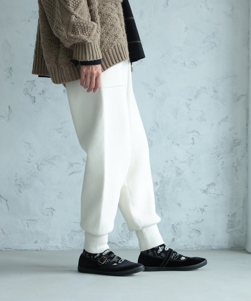 soulberry(ソウルベリー)の「ワンピ好きが作った、冬の<わがまま>パンツ(その他パンツ・レディース・チャコール/オフホワイト・M/L/LL/3L/4L/5L)」の4枚目の写真