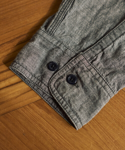 FREAK'S STORE(フリークスストア)の「【日本製】JAPAN CHAMBRAY SHT LS/ジャパン シャンブレー ロングスリーブシャツ(シャツ/ブラウス・メンズ・ブラック/ブルー・SMALL/MEDIUM/LARGE)」の11枚目の写真