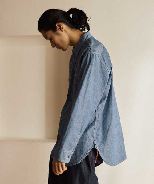 FREAK'S STORE(フリークスストア)の「【日本製】JAPAN CHAMBRAY SHT LS/ジャパン シャンブレー ロングスリーブシャツ(シャツ/ブラウス・メンズ・ブラック/ブルー・SMALL/MEDIUM/LARGE)」の17枚目の写真