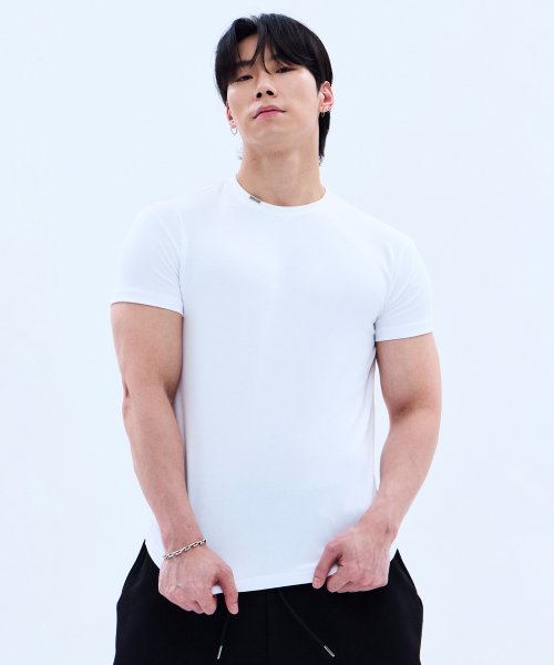 MIHAK（ミハク）の「メタルクリップマッスルフィットTシャツ(ホワイト)（Tシャツ/カットソー・メンズ・その他・1/2/4/3）」の9枚目の写真