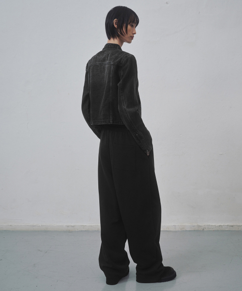 MUSINSA STANDARD WOMAN（ムシンサスタンダードウーマン）の「ウィメンズダブルニットバルーンスウェットパンツ[ブラック]（スウェットパンツ・レディース・その他・SMALL/MEDIUM/LARGE/X-SMALL）」の3枚目の写真