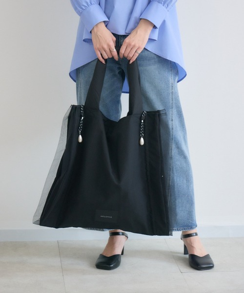 KATHARINE ROSS（キャサリンロス）の「【KATHARINE ROSS】【HELOYSE】キャンディーチュールトート（トートバッグ・レディース・ベージュ/ブラック・MEDIUM）」の5枚目の写真