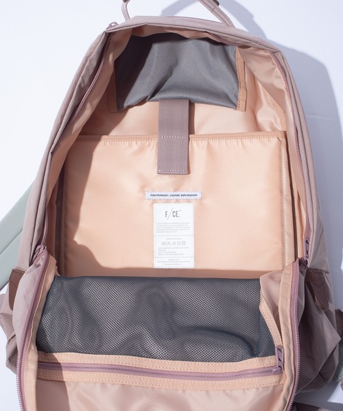 F/CE. (エフシーイー)の「F/CE. SCULPT NYLON DAY PACK KONBUR / エフシーイー スカルプト ナイロン デイ パック コンブ(バックパック/リュック・メンズ・グレー/ブラック・FREE)」の17枚目の写真