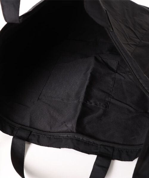 TONE SELECT GOODS(トーンセレクトグッズ)の「urbanfemine./大人カジュアル 大容量 軽量 2way ショルダーバッグ U7603(ショルダーバッグ・レディース・カーキ/ブラック/イエロー/パープル・FREE)」の13枚目の写真