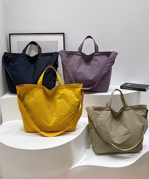 TONE SELECT GOODS(トーンセレクトグッズ)の「urbanfemine./大人カジュアル 大容量 軽量 2way ショルダーバッグ U7603(ショルダーバッグ・レディース・カーキ/ブラック/イエロー/パープル・FREE)」の4枚目の写真