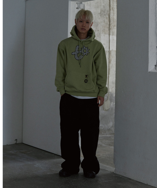 TONY LAWRENCE（トニーローレンス）の「アプリケ刺繍フードパーカーライトグリーン（パーカー・レディース・その他・LARGE/MEDIUM/SMALL）」の3枚目の写真
